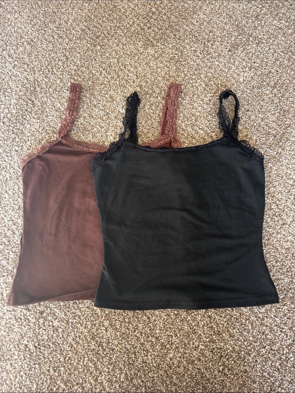 Lace Trim Camisole Set in Black & Brown
